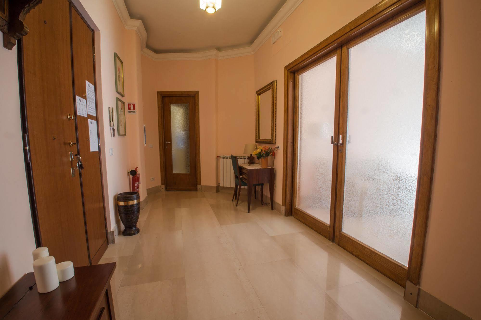 Desiderio Di Roma Hotel Eksteriør billede