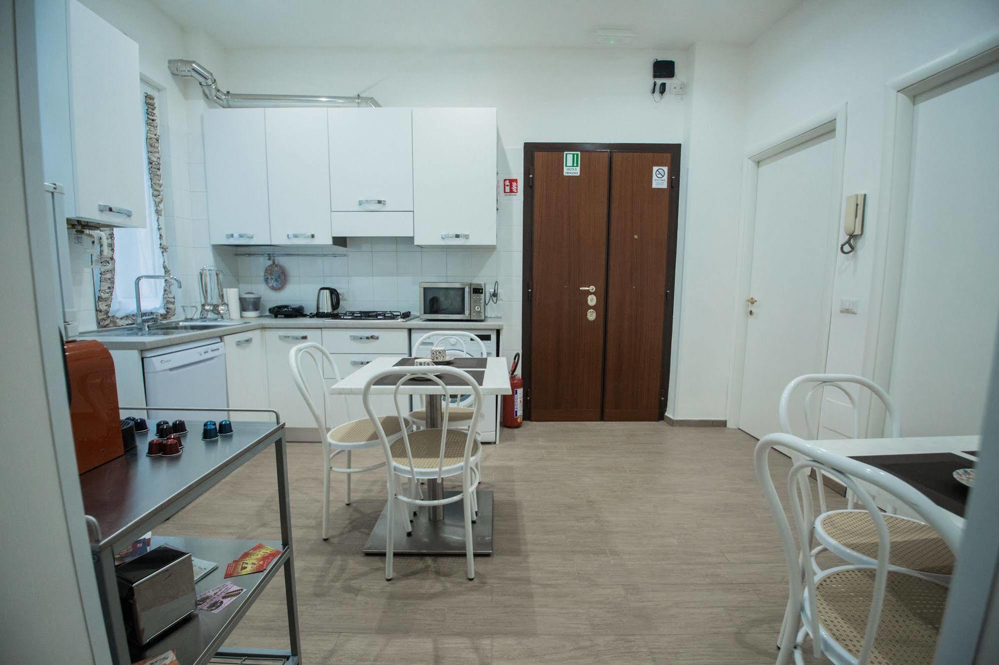 Desiderio Di Roma Hotel Eksteriør billede